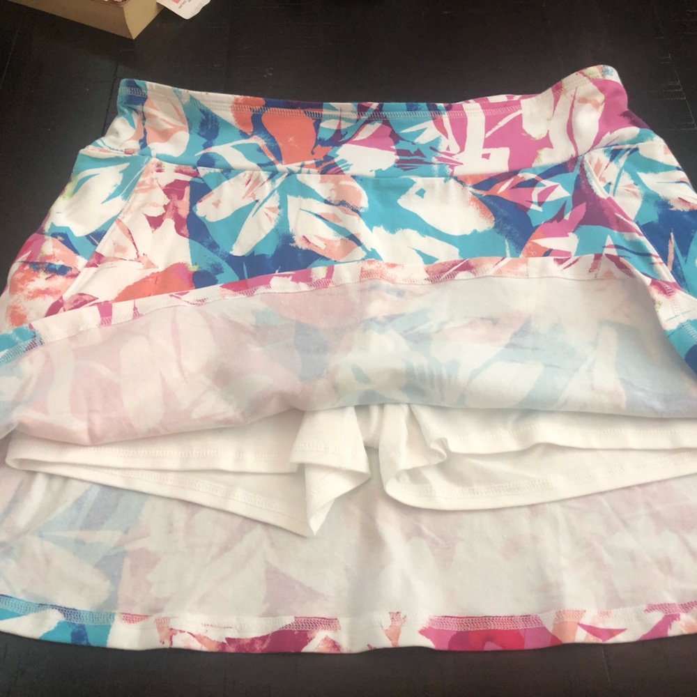 T by Talbots stretch skort L NWT - Picture 3 of 6